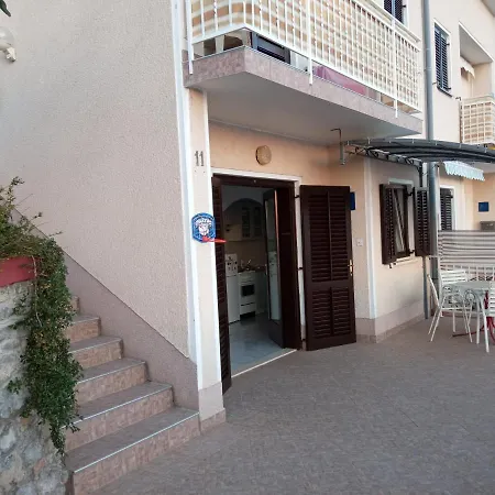 Apartmani Hotko 1 Sveti Juraj Exterior photo